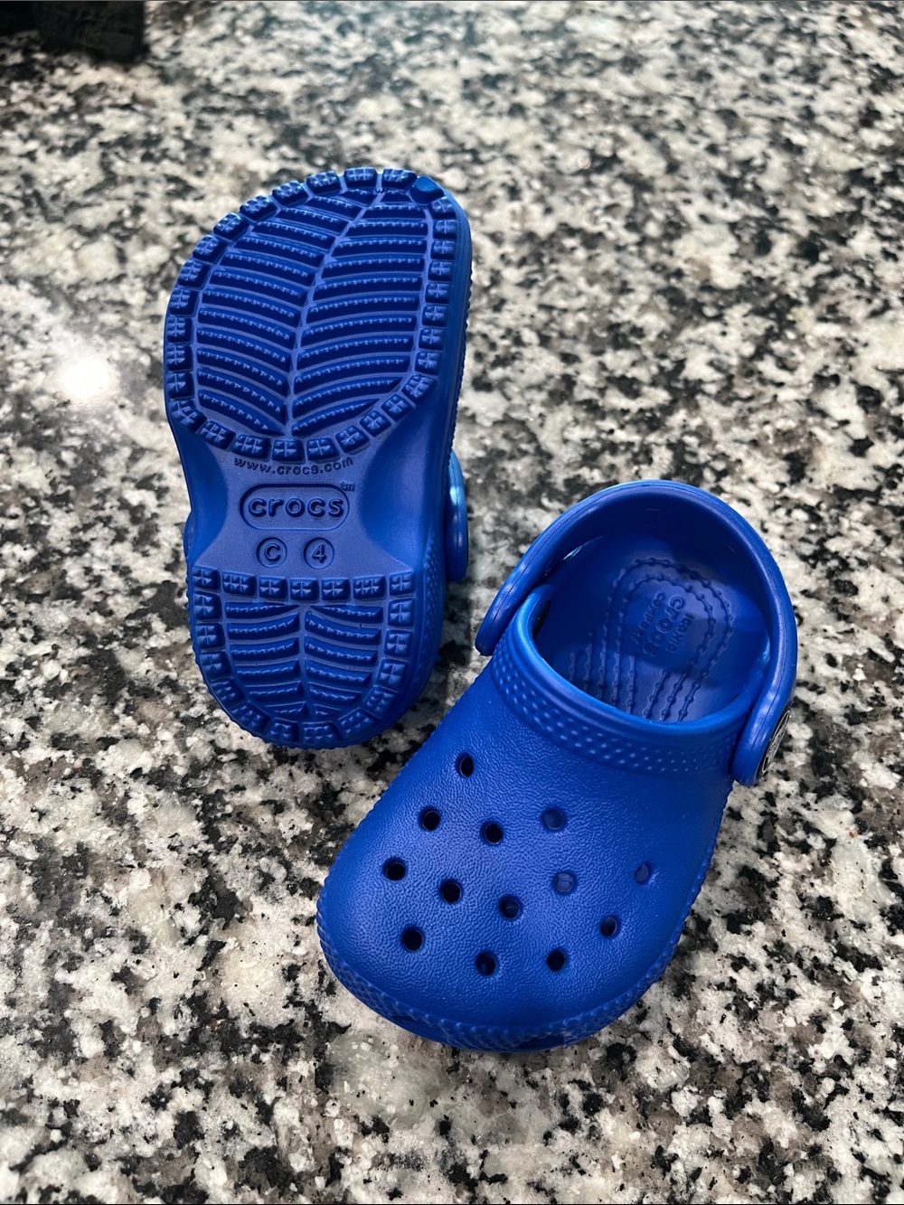 CROCS Kids Classic Clog in Royal Blue